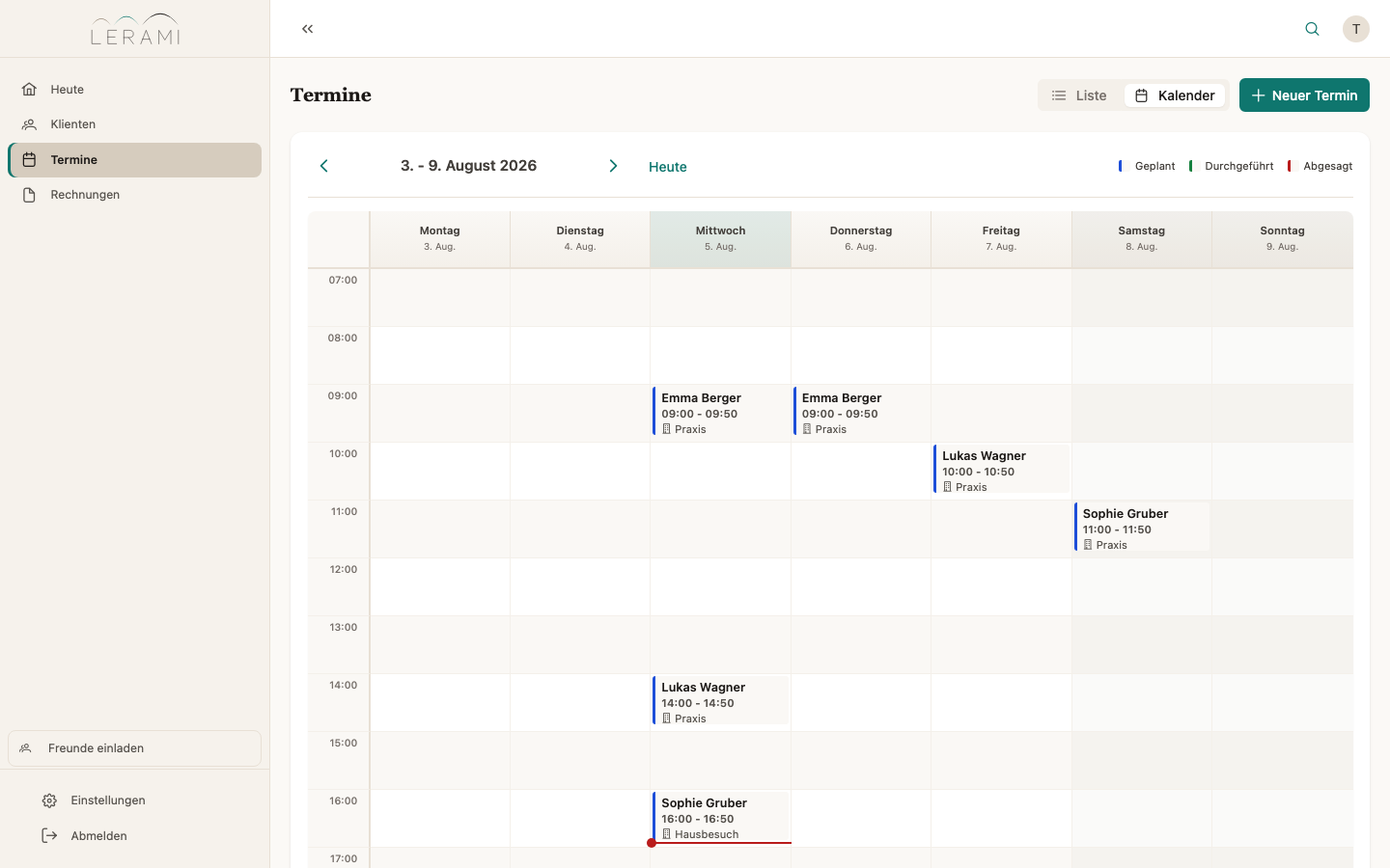 Der Wochenkalender in Lerami mit Terminen mehrerer Kinder und farblich unterschiedenem Status.